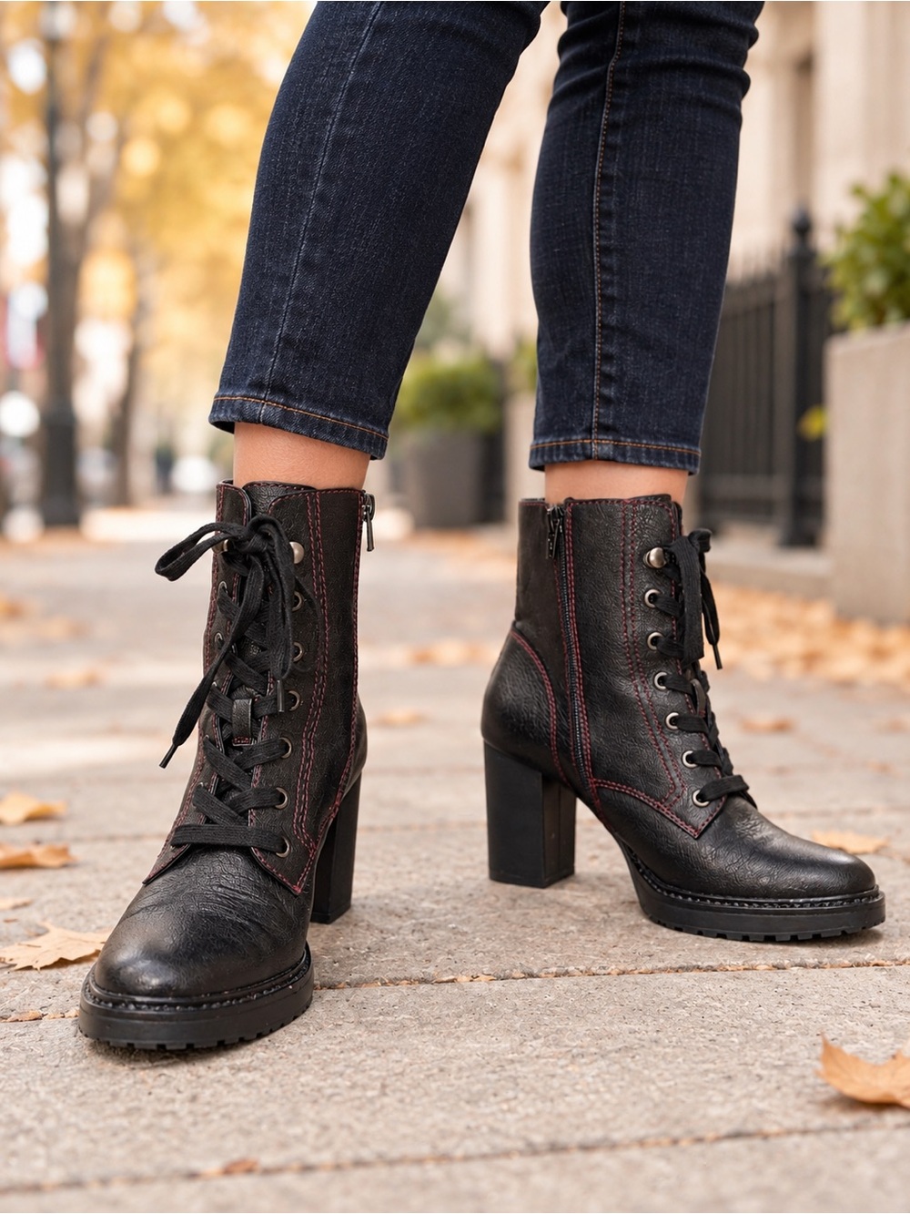 Naturalizer Callie Black Leather Lace-Up Boots – Size 8M